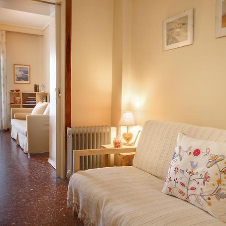Metaxa Seafront Apartment Peraía Extérieur photo
